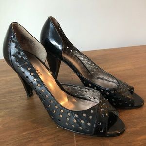 Nine West peep toe heel